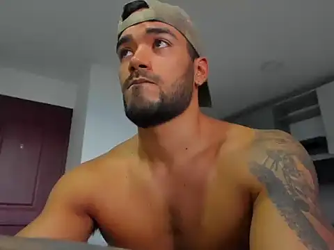 Snapshot of Alexander_Martines chatting on 24, 9, 2025 Alexander Martines online show from 24, 9, 2025