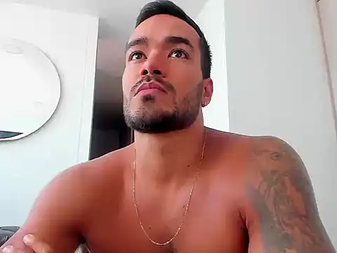 Snapshot of Alexander_Martines chatting on 17, 6, 2026 Alexander Martines online show from 17, 6, 2026