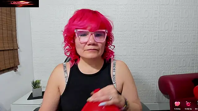 Snapshot of Salomeediaz_ chatting on 14, 2, 2025 Salomeediaz online show from 14, 2, 2025