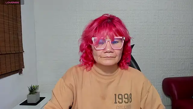Snapshot of Salomeediaz_ chatting on 21, 2, 2025 Salomeediaz online show from 21, 2, 2025