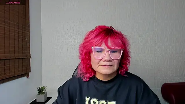 Snapshot of Salomeediaz_ chatting on 22, 2, 2025 Salomeediaz online show from 22, 2, 2025