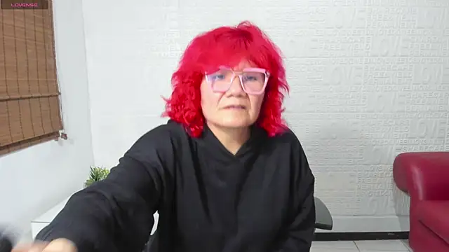 Snapshot of Salomeediaz_ chatting on 5, 3, 2025 Salomeediaz online show from 5, 3, 2025