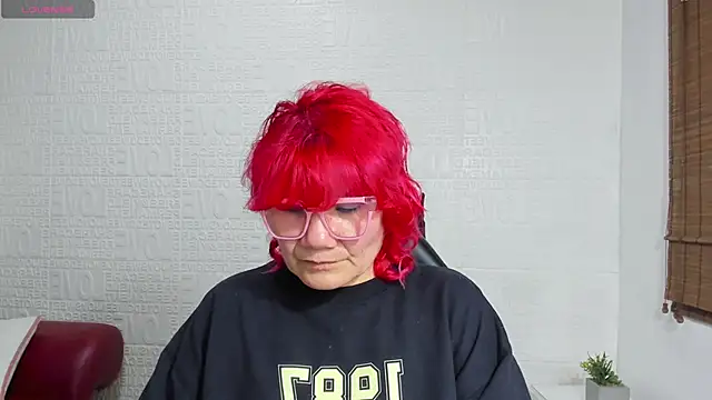 Snapshot of Salomeediaz_ chatting on 6, 3, 2025 Salomeediaz online show from 6, 3, 2025