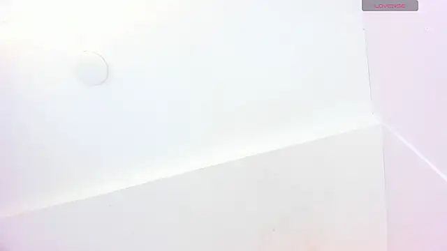 DaphneLloyd online show from 6, 12, 2024