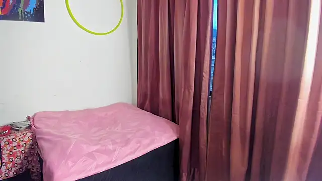 nicole volkov online show from 10, 1, 2025