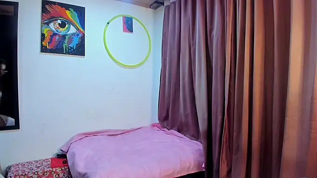 nicole volkov online show from 28, 1, 2025