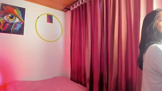 nicole volkov online show from 5, 2, 2025