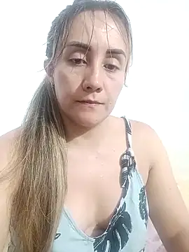 Isabel23zr online show from 13, 11, 2025