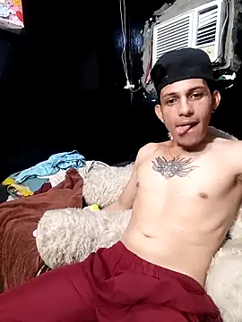 Snapshot of Ale21-345 chatting on 25, 2, 2026 Ale21-345 online show from 25, 2, 2026