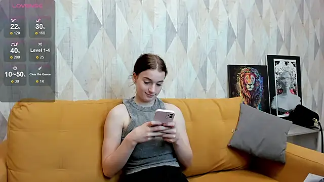 Snapshot of Stacey_Brown chatting on 9, 12, 2024 Stacey Brown online show from 9, 12, 2024