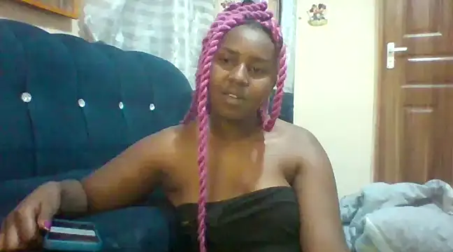 Snapshot of Sexxycheeks- chatting on 3, 12, 2024 Sexxycheeks- online show from 3, 12, 2024