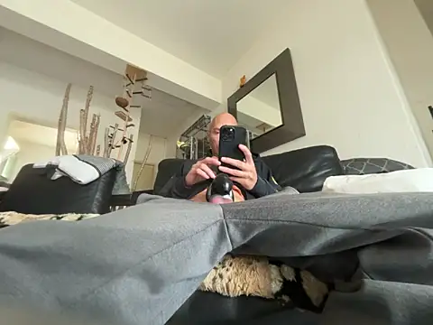 Snapshot of Germankink chatting on 10, 10, 2025 Germankink online show from 10, 10, 2025