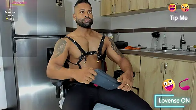 MattRodriguez9 online show from 14, 1, 2026