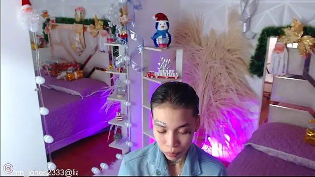 Jonesliam23 online show from 16, 12, 2025