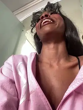 adaraSmiith online show from 11, 12, 2024