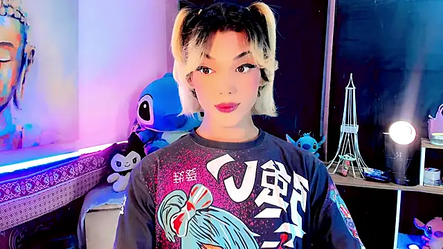 Snapshot of the-horus-girl chatting on 8, 3, 2025 the-horus-girl online show from 8, 3, 2025