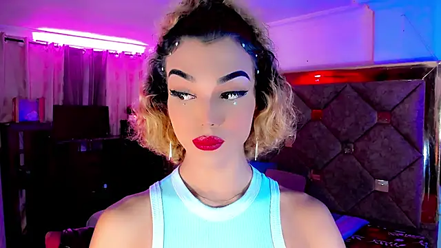 Snapshot of the-horus-girl chatting on 30, 10, 2025 the-horus-girl online show from 30, 10, 2025