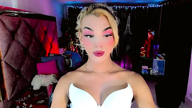 Snapshot of the-horus-girl chatting on 22, 12, 2025 the-horus-girl online show from 22, 12, 2025