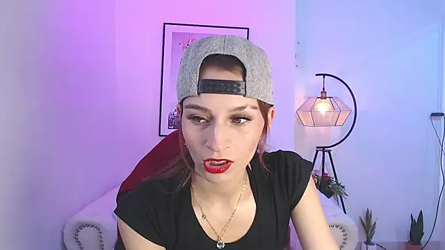 Tamara slimx online show from 1, 2, 2025