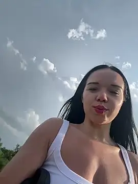 Snapshot of Vanesskaa chatting on 26, 5, 2026 Vanesskaa online show from 26, 5, 2026