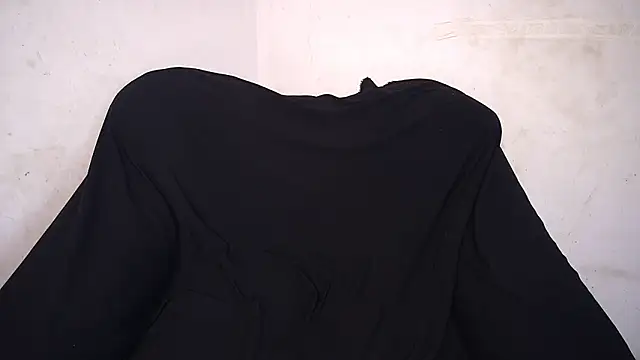 LureLily online show from 11, 4, 2026