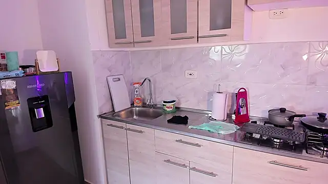 rose scottt online show from 22, 3, 2026