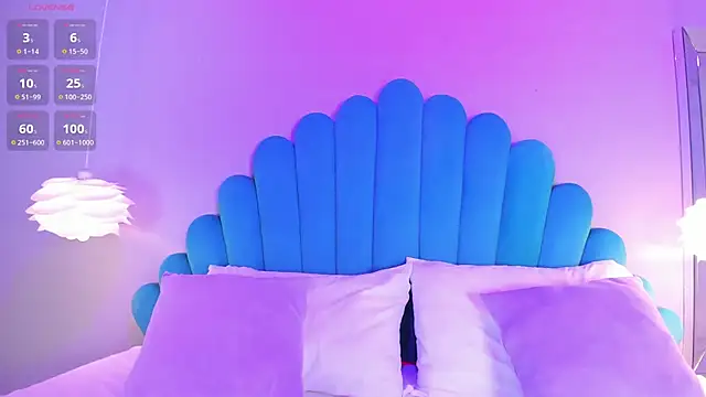 HannaKarson online show from 24, 2, 2025