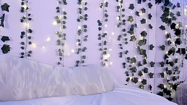 Natasha Nasty2 online show from 24, 12, 2024