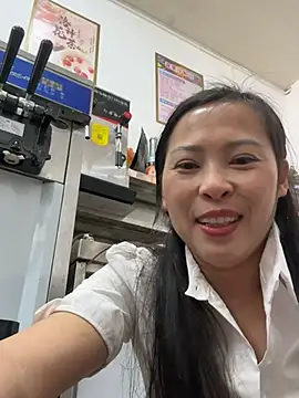 Snapshot of andii-1 chatting on 22, 2, 2025 andii-1 online show from 22, 2, 2025