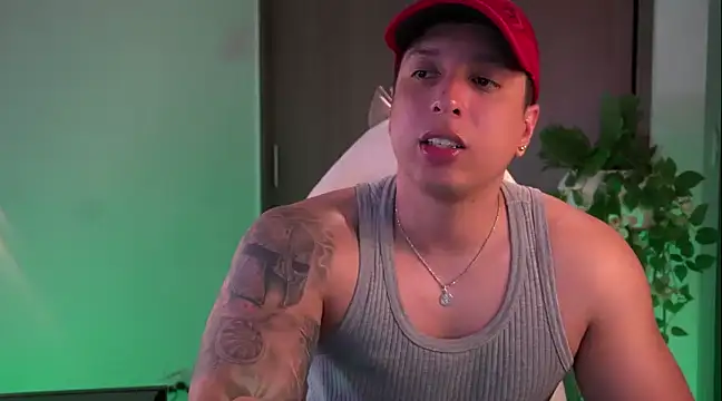 Snapshot of appolo_allen chatting on 10, 12, 2024 appolo allen online show from 10, 12, 2024