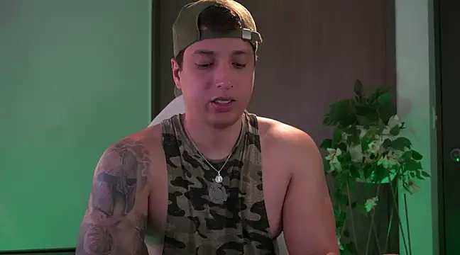 Snapshot of appolo_allen chatting on 20, 12, 2024 appolo allen online show from 20, 12, 2024