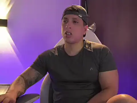 Snapshot of appolo_allen chatting on 22, 1, 2025 appolo allen online show from 22, 1, 2025