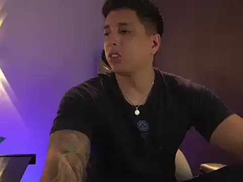 Snapshot of appolo_allen chatting on 20, 2, 2025 appolo allen online show from 20, 2, 2025