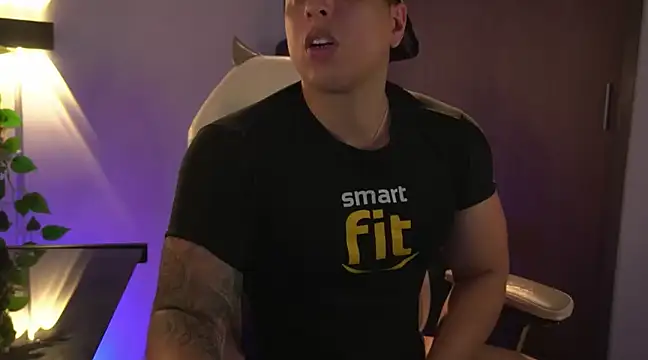 Snapshot of appolo_allen chatting on 1, 3, 2025 appolo allen online show from 1, 3, 2025