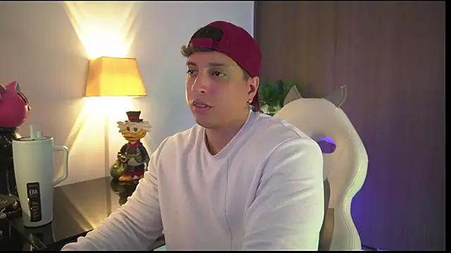 Snapshot of appolo_allen chatting on 3, 11, 2025 appolo allen online show from 3, 11, 2025