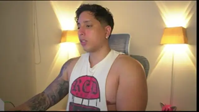 Snapshot of appolo_allen chatting on 15, 11, 2025 appolo allen online show from 15, 11, 2025