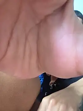 Snapshot of Yoko0381 chatting on 29, 9, 2025 Yoko0381 online show from 29, 9, 2025