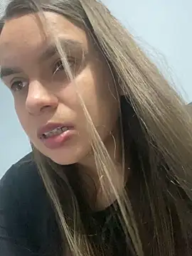 Snapshot of Nathaly00_ chatting on 27, 11, 2025 Nathaly00 online show from 27, 11, 2025