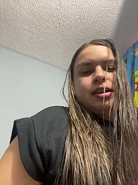 Snapshot of Nathaly00_ chatting on 14, 12, 2025 Nathaly00 online show from 14, 12, 2025