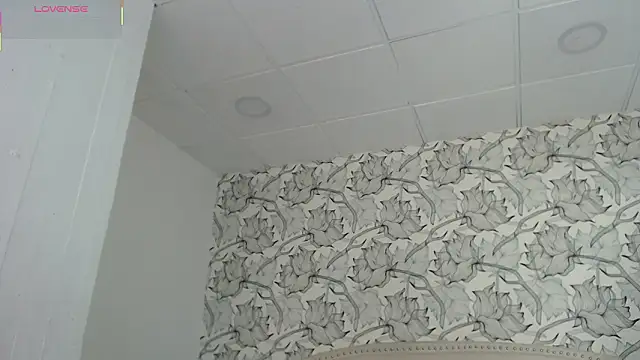 Snapshot of peyton_golden1 chatting on 6, 2, 2026 peyton golden1 online show from 6, 2, 2026