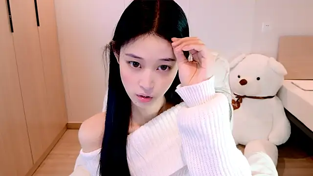 Snapshot of Xueb_J chatting on 23, 11, 2025 Xueb J online show from 23, 11, 2025