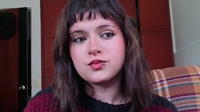 Snapshot of NEXT_DOOR_GIRL_ chatting on 3, 7, 2026 NEXT DOOR GIRL online show from 3, 7, 2026