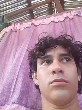 Snapshot of pedrodavid_ chatting on 28, 11, 2025 pedrodavid online show from 28, 11, 2025