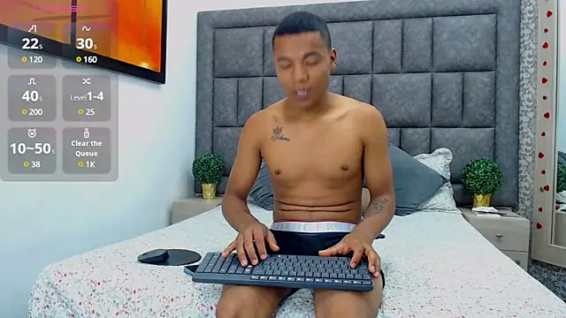 LiamsyAllison online show from 1, 3, 2025