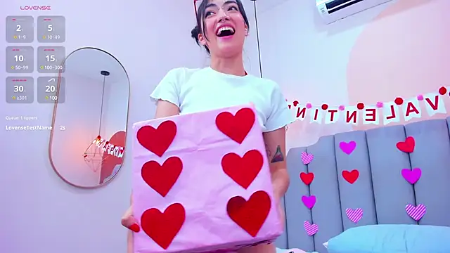 Snapshot of ThailyCherry chatting on 14, 2, 2025 ThailyCherry online show from 14, 2, 2025