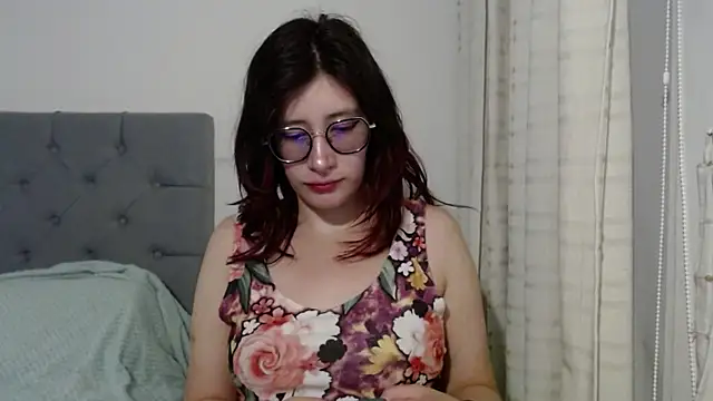 Snapshot of mariana124- chatting on 22, 1, 2025 mariana124- online show from 22, 1, 2025