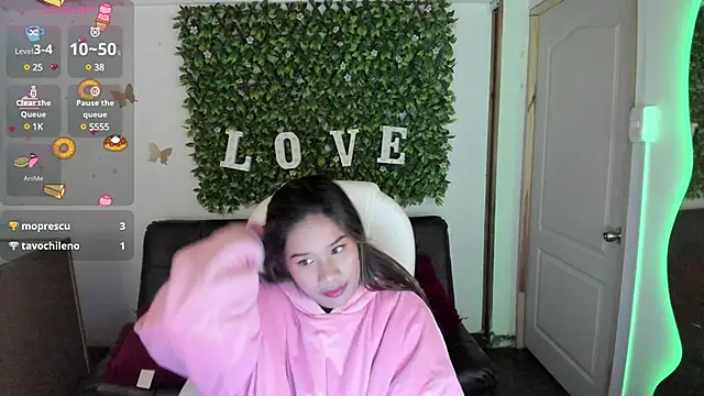 Snapshot of Enma__clark chatting on 23, 12, 2024 Enma clark online show from 23, 12, 2024