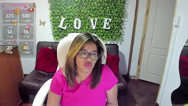 Snapshot of Enma__clark chatting on 11, 2, 2025 Enma clark online show from 11, 2, 2025