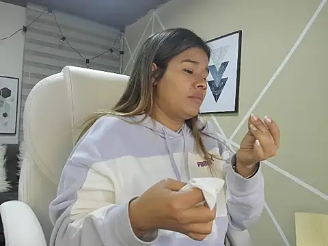 Snapshot of Enma__clark chatting on 25, 10, 2025 Enma clark online show from 25, 10, 2025