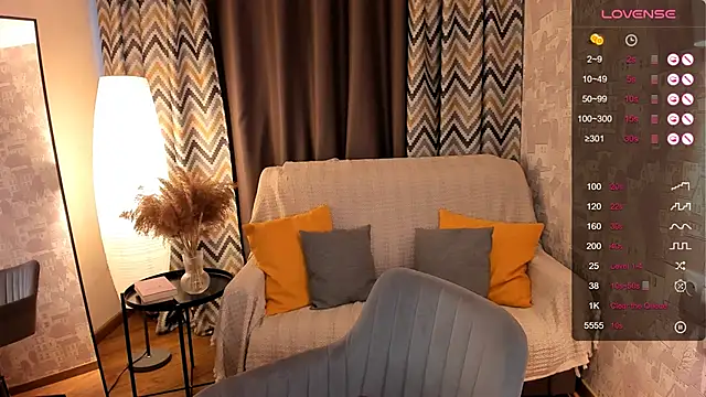 Snapshot of annacooleman chatting on 23, 2, 2025 annacooleman online show from 23, 2, 2025